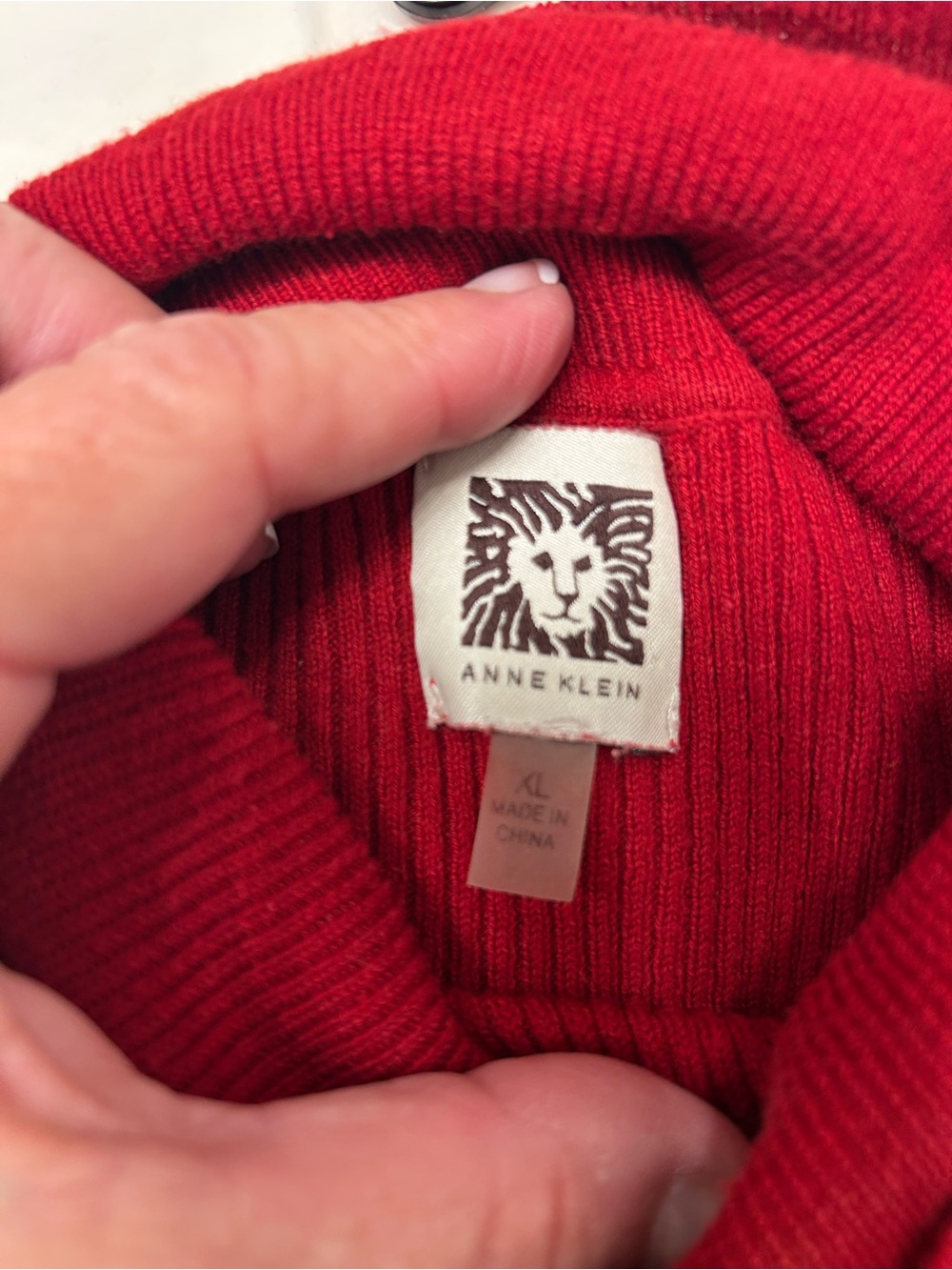 Anne Klein Sleeveless Red Turtleneck Knit Top XL - Picture 2 of 6